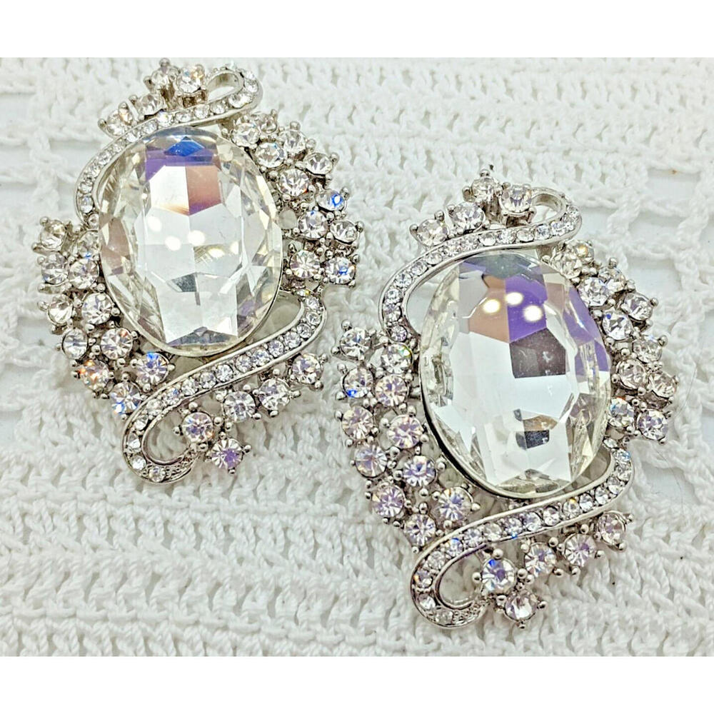Pair Set Sparkling Rhinestone 2.5 x 2" Brooches Unbranded Quality Bridal Wedding